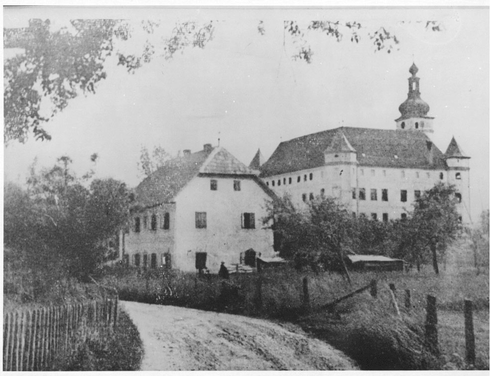 Die Vernichtungsanstalt Schloss Hartheim, Ziel der Häftlingstransporte im Rahmen der sogenannten "Aktion 14f13". (Foto: KZ-Gedenkstätte Mauthausen / Sammlungen)
