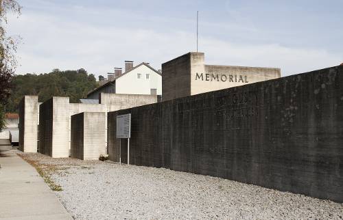 Development of the Gusen Memorial